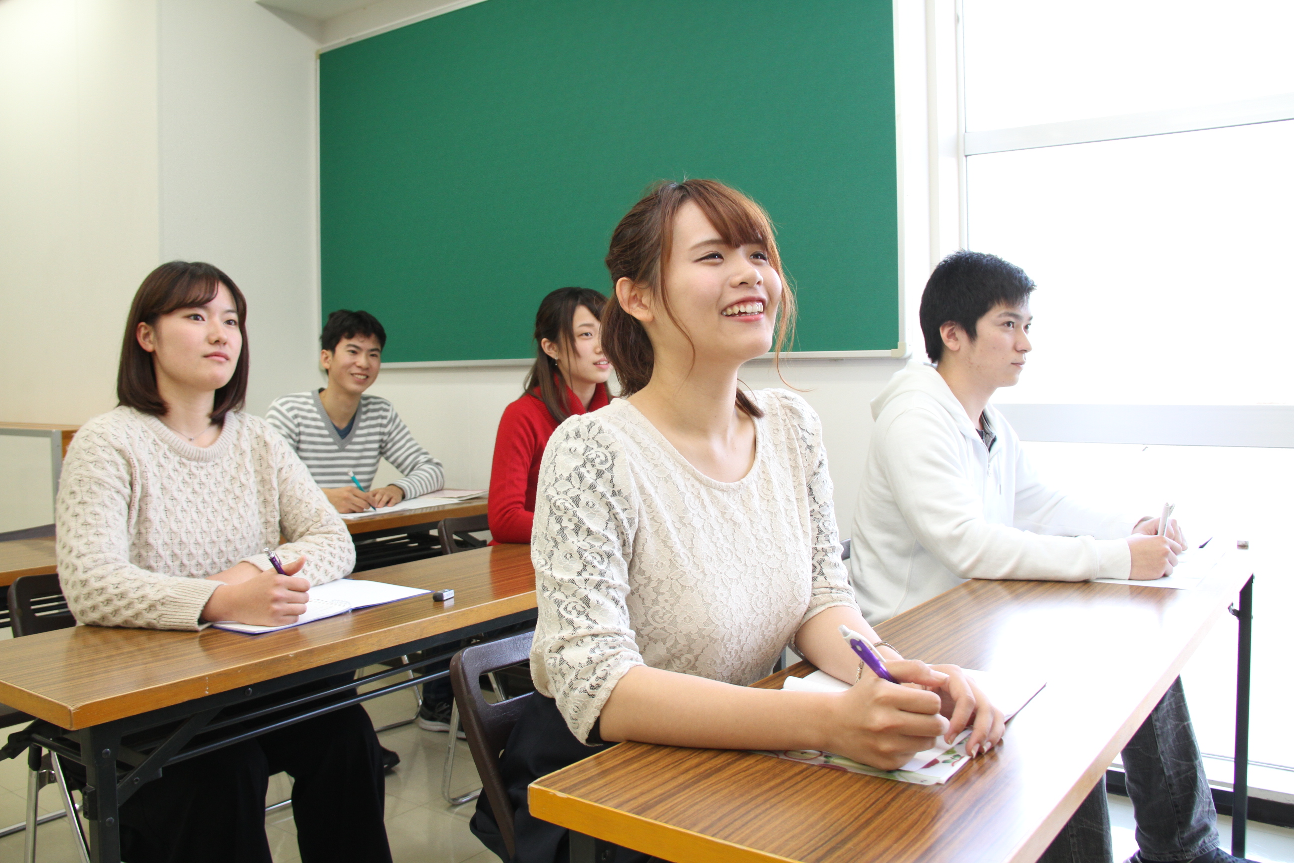 大原公務員専門学校福岡校 の特長 2