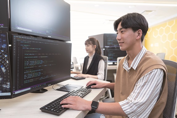 東京情報クリエイター工学院専門学校