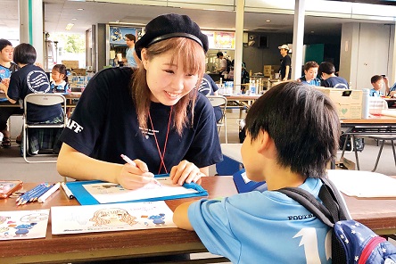 専門学校日本デザイナー学院 の特長 2
