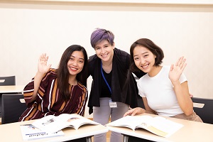 専門学校 東京声優・国際アカデミー 国際コミュニケーション学科 の特長 2