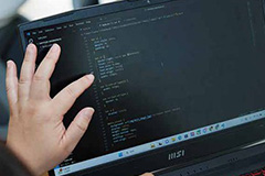 沖縄みらいAI&IT専門学校 の特長 3