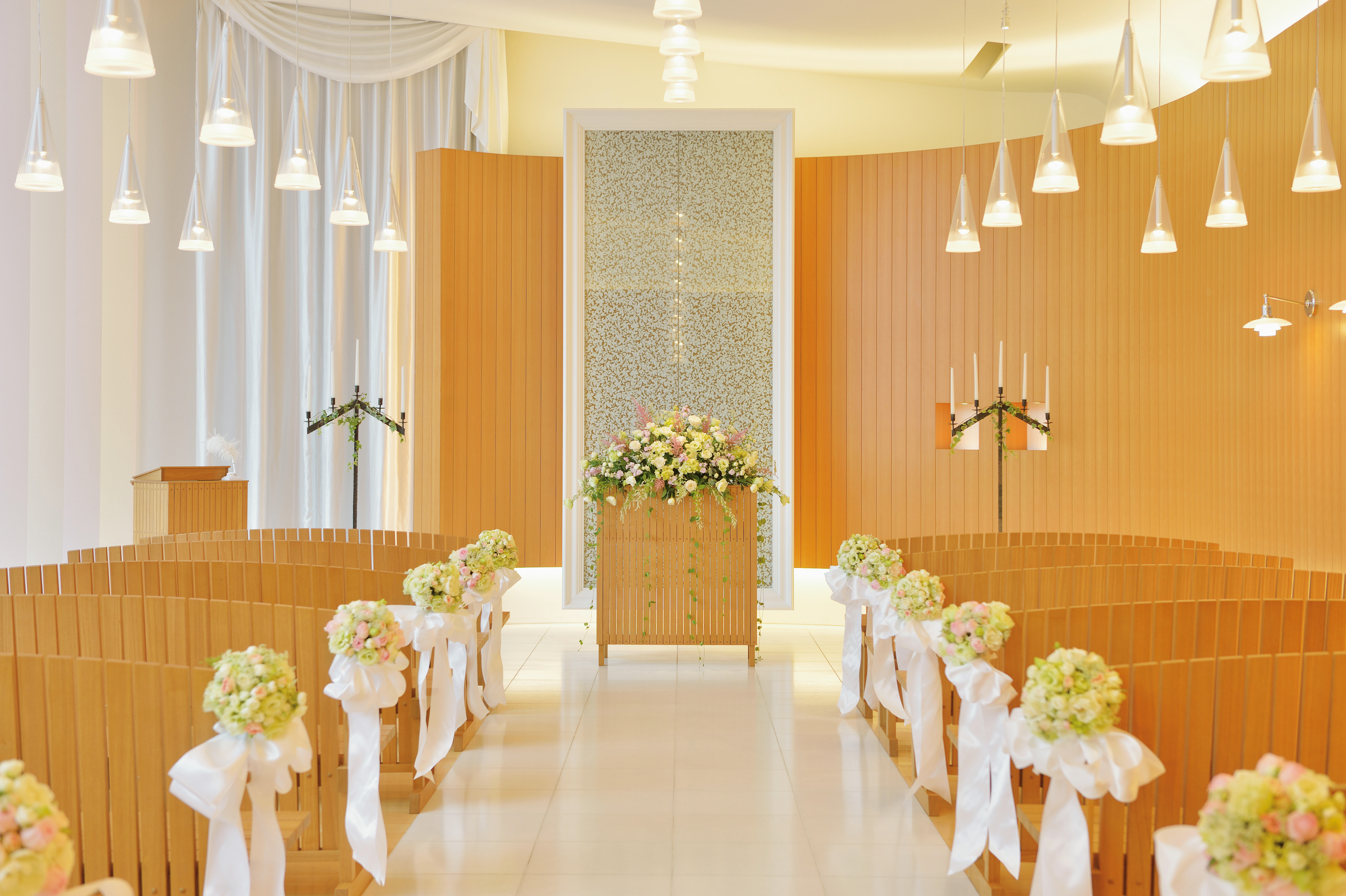 横浜ウェディング＆ブライダル専門学校（2025年4月開校） の特長 1