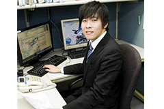 日本コンピュータ専門学校 インタビュー