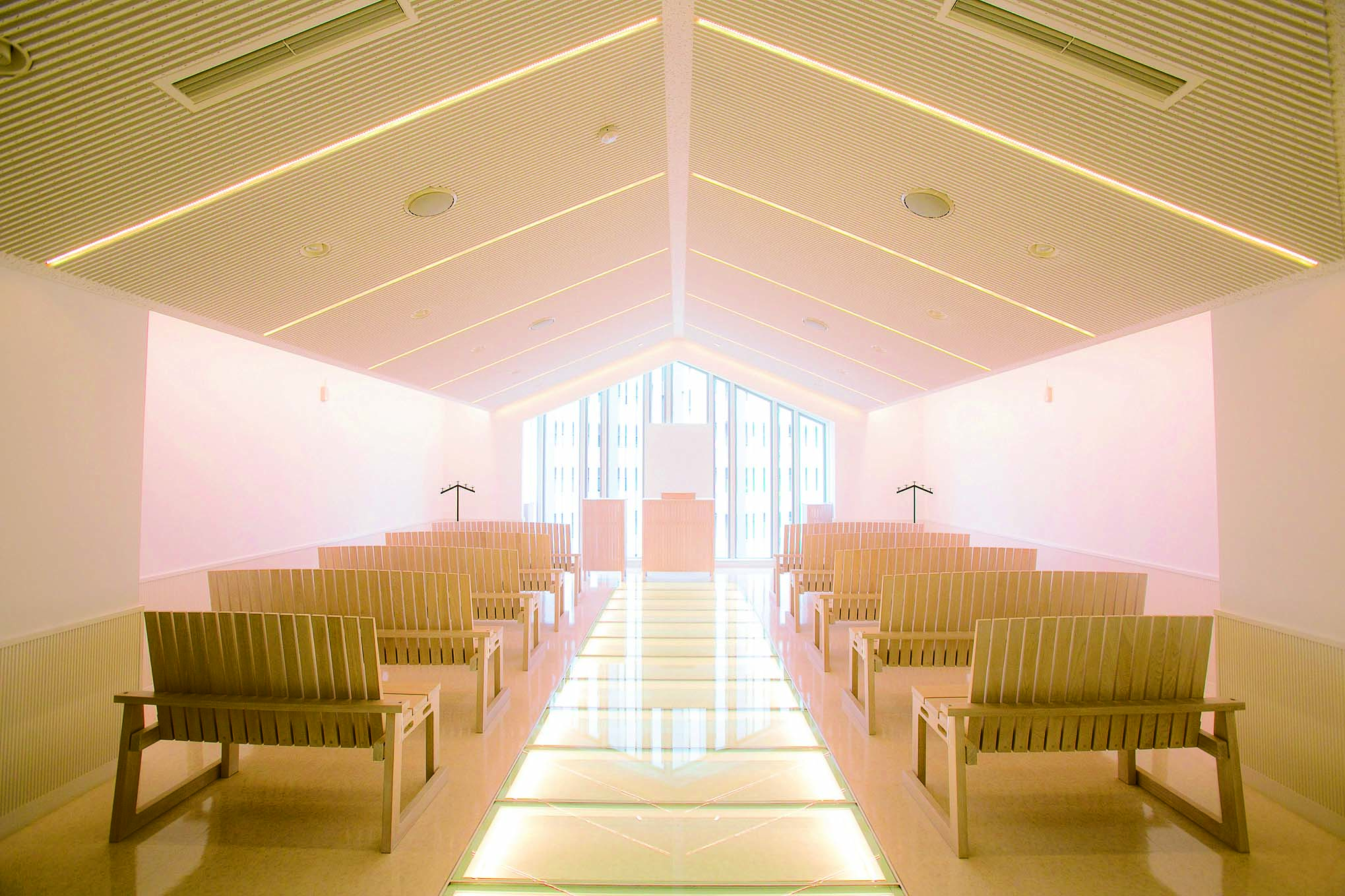 広島ビューティー&ブライダル専門学校 の特長 2